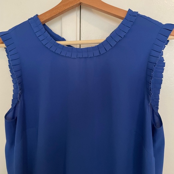J crew Sleeveless Blouse Top with small ruffle detail Size: 4 - Picture 7 of 12